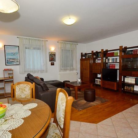 Apartman Vanja Omiš Exteriér fotografie